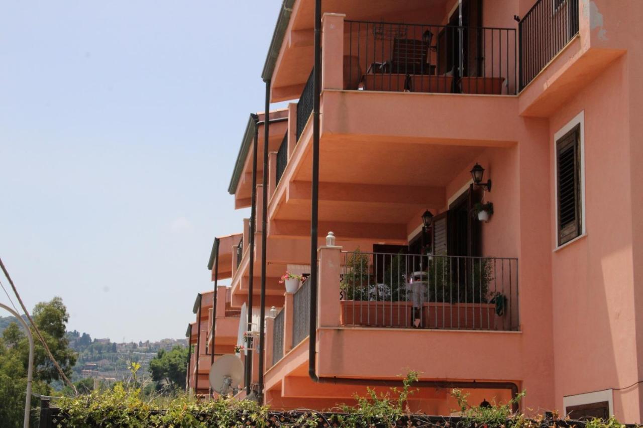 Poseidone Sea Apartment Taormina Mazzeo Extérieur photo