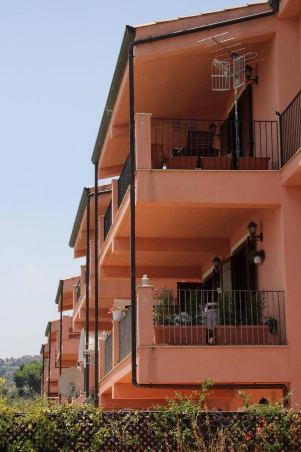 Poseidone Sea Apartment Taormina Mazzeo Extérieur photo