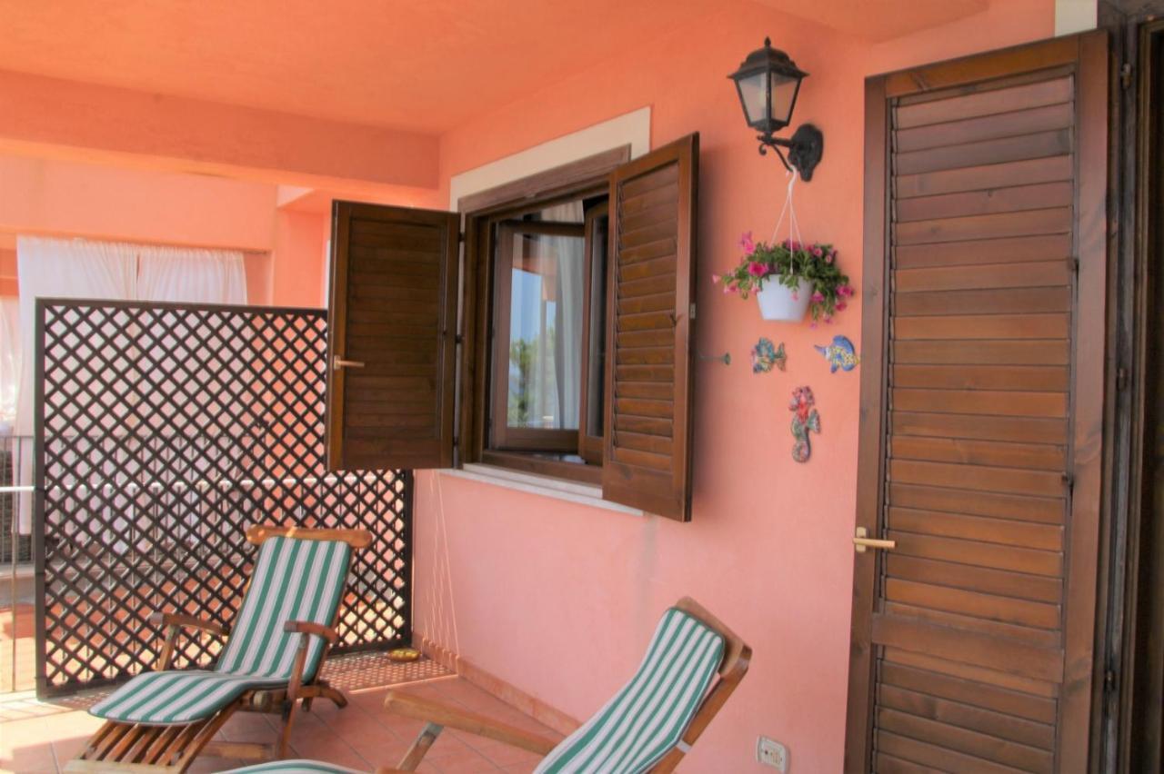 Poseidone Sea Apartment Taormina Mazzeo Extérieur photo