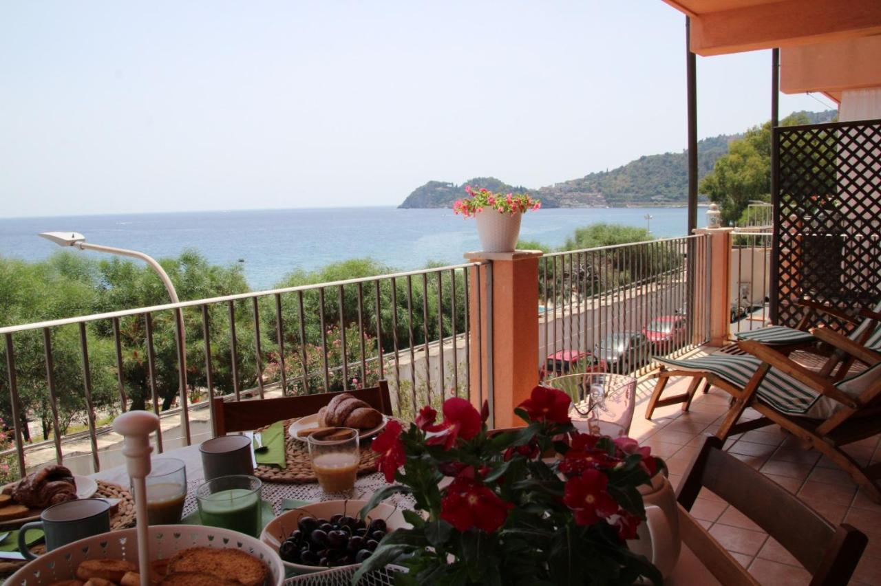 Poseidone Sea Apartment Taormina Mazzeo Extérieur photo